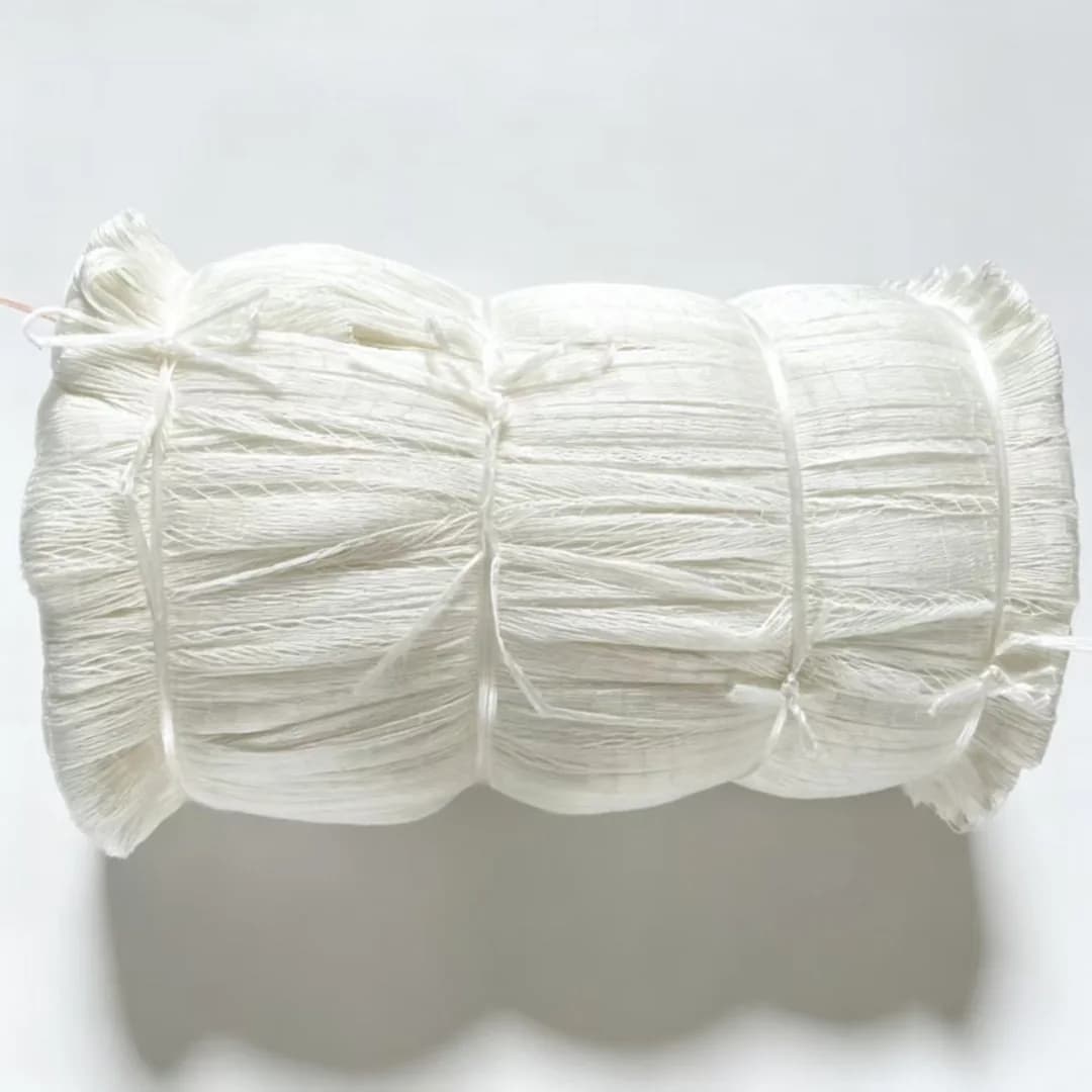 White nylon multifilament fishing net bundle